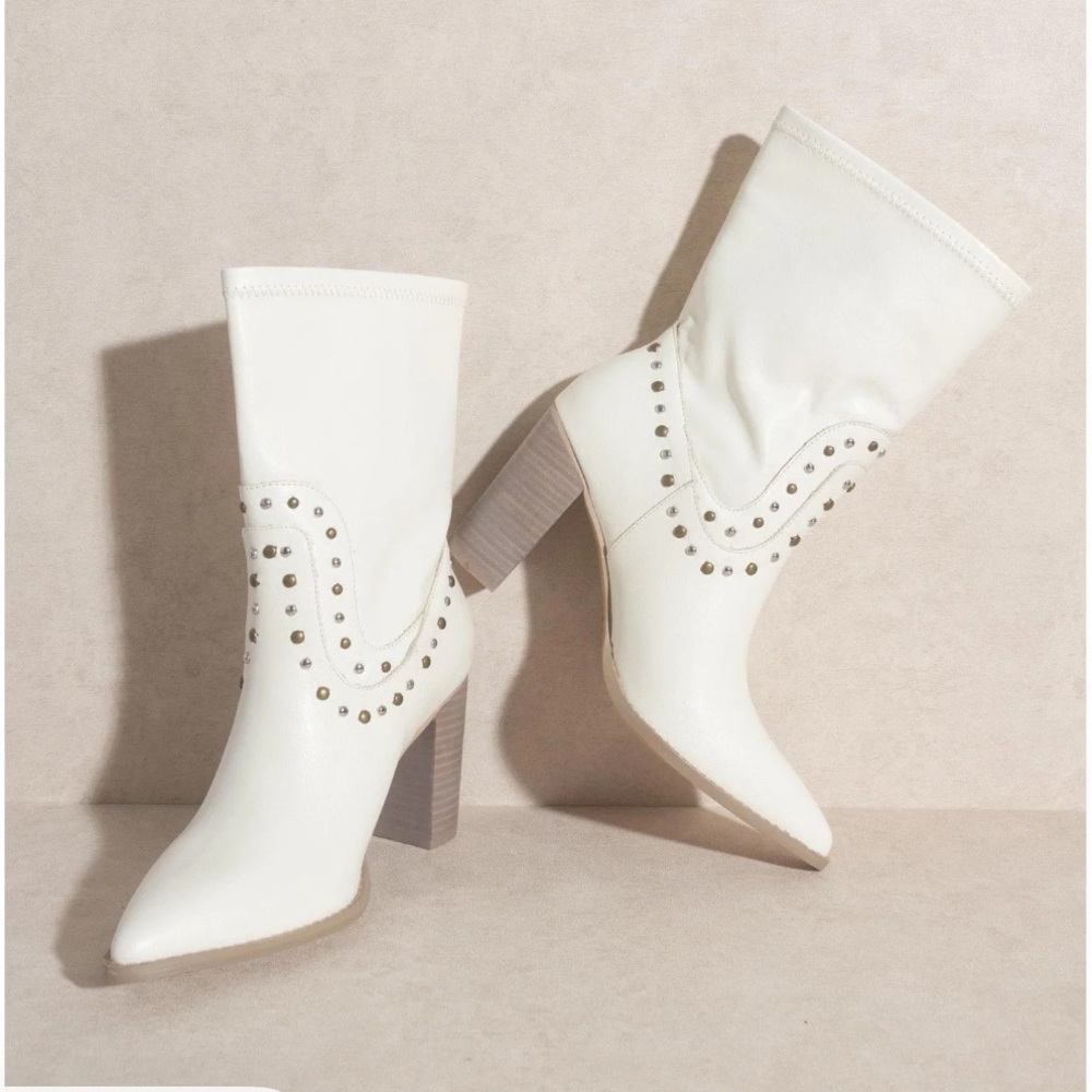 Elegant White Studded Heeled Boots